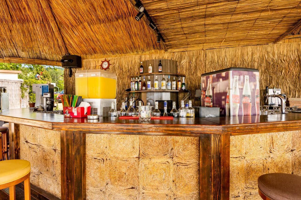 Royal Bay Готель 4*