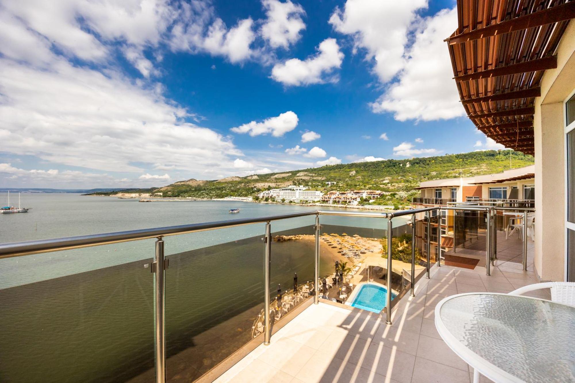 Hotel Royal Bay 4*