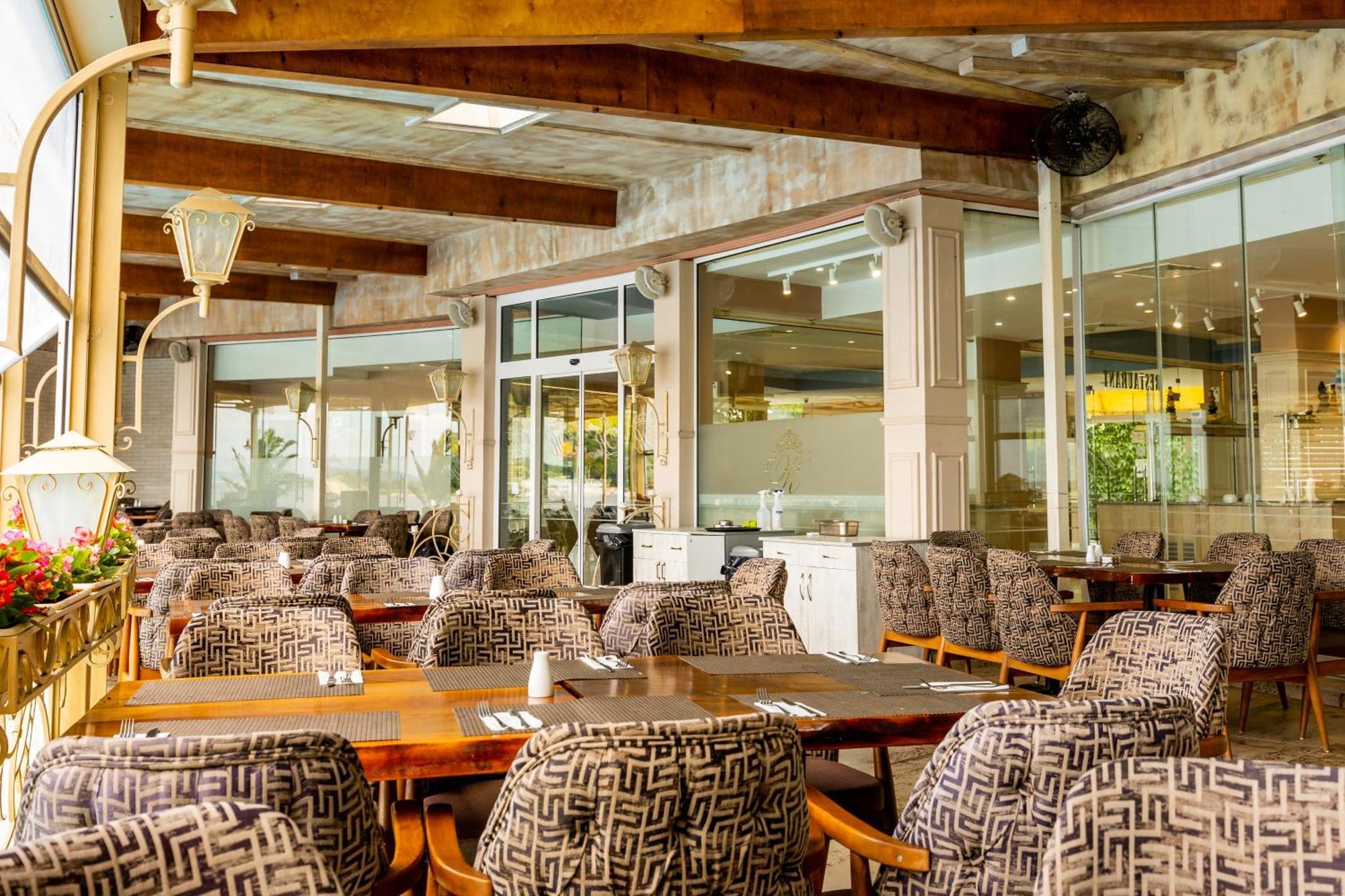 Royal Bay 4*