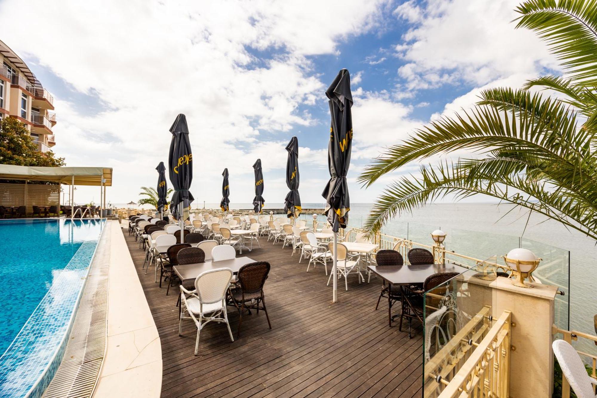 Royal Bay Hotel 4*